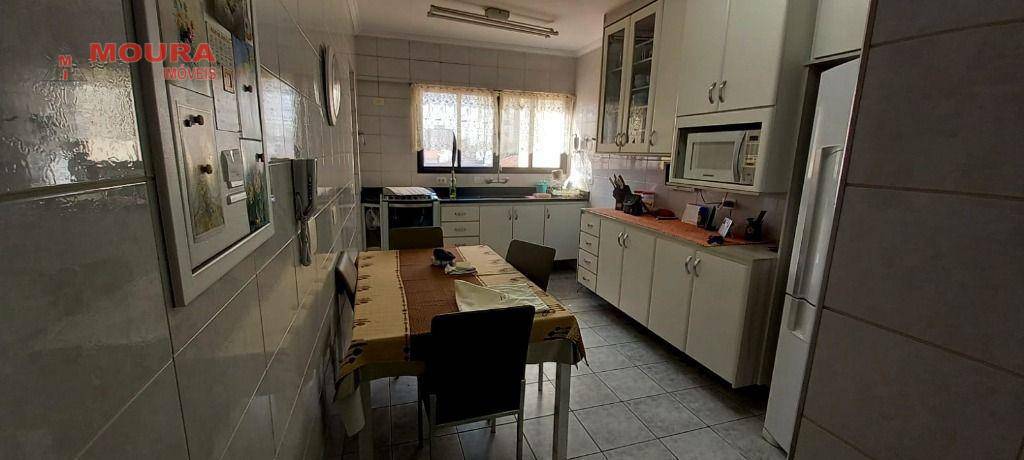 Apartamento à venda com 3 quartos, 117m² - Foto 28