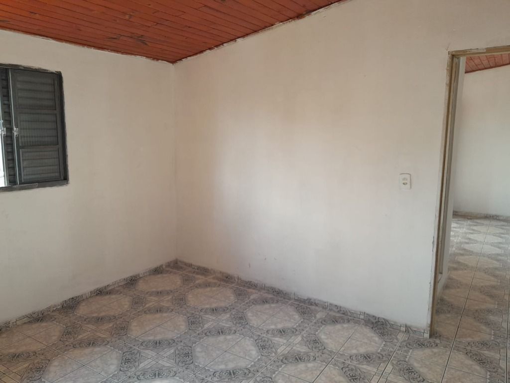 Casa à venda com 4 quartos, 150m² - Foto 21