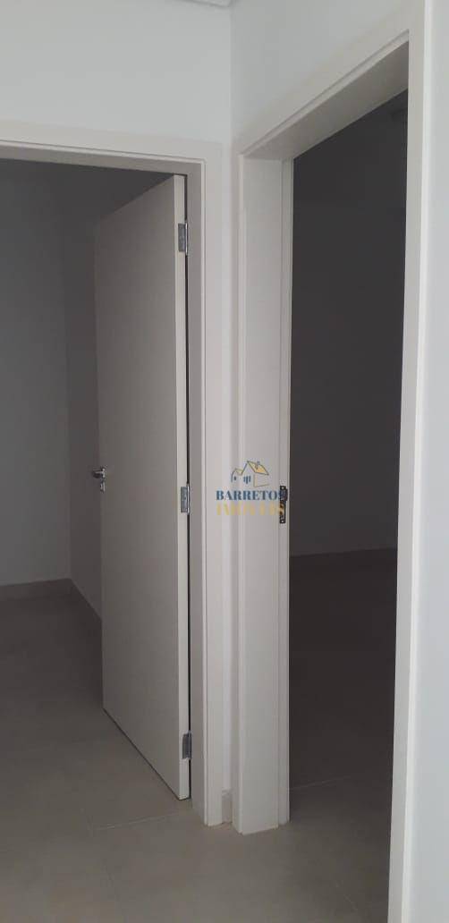Apartamento para alugar com 2 quartos, 55m² - Foto 13