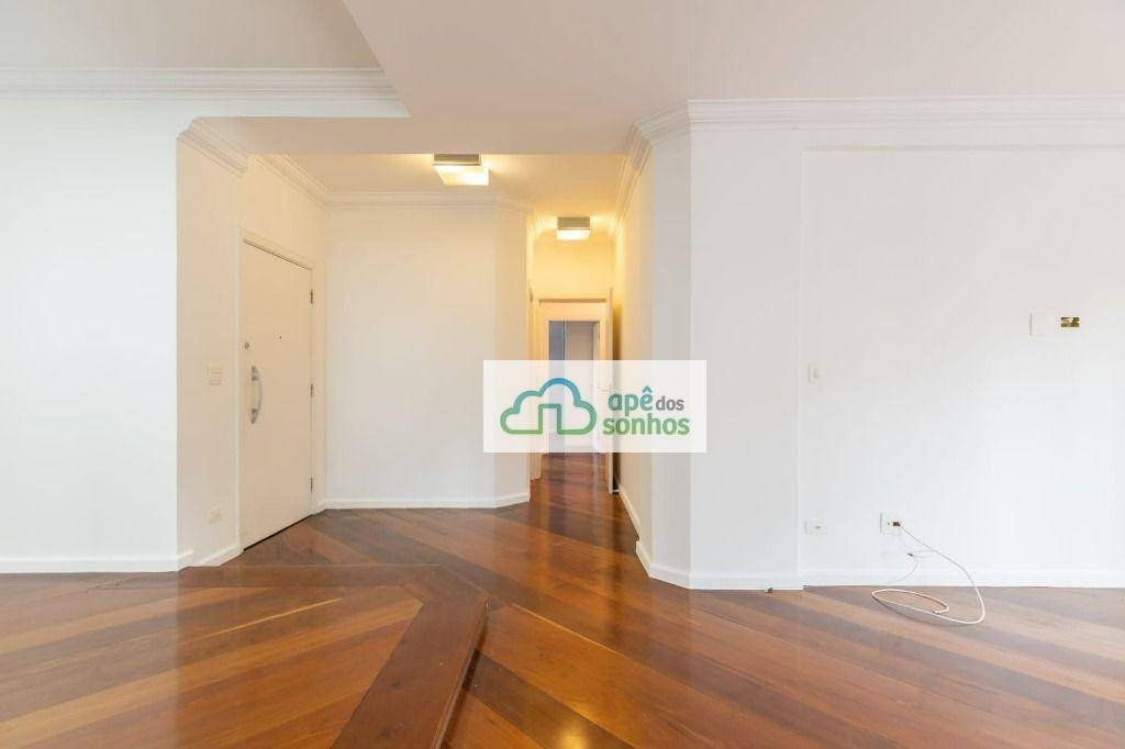 Apartamento à venda com 3 quartos, 147m² - Foto 8