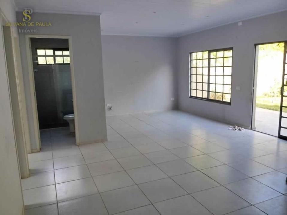 Casa à venda com 3 quartos, 250m² - Foto 9