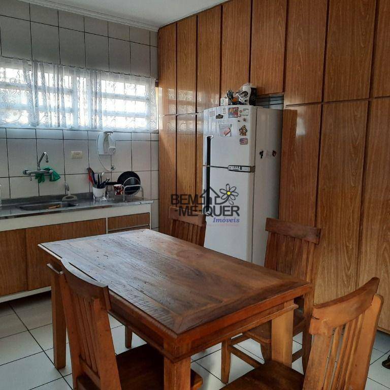 Casa à venda com 2 quartos, 203m² - Foto 12