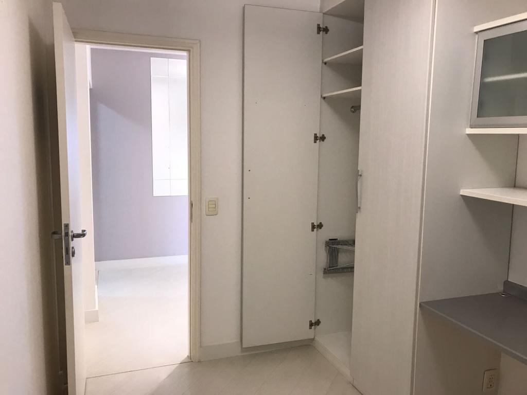 Apartamento à venda com 3 quartos, 72m² - Foto 12