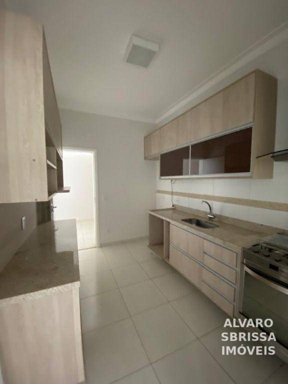 Casa de Condomínio à venda com 3 quartos, 140m² - Foto 4