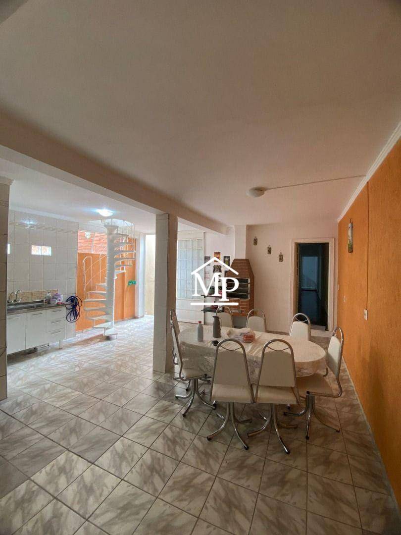 Casa à venda com 3 quartos, 160m² - Foto 7