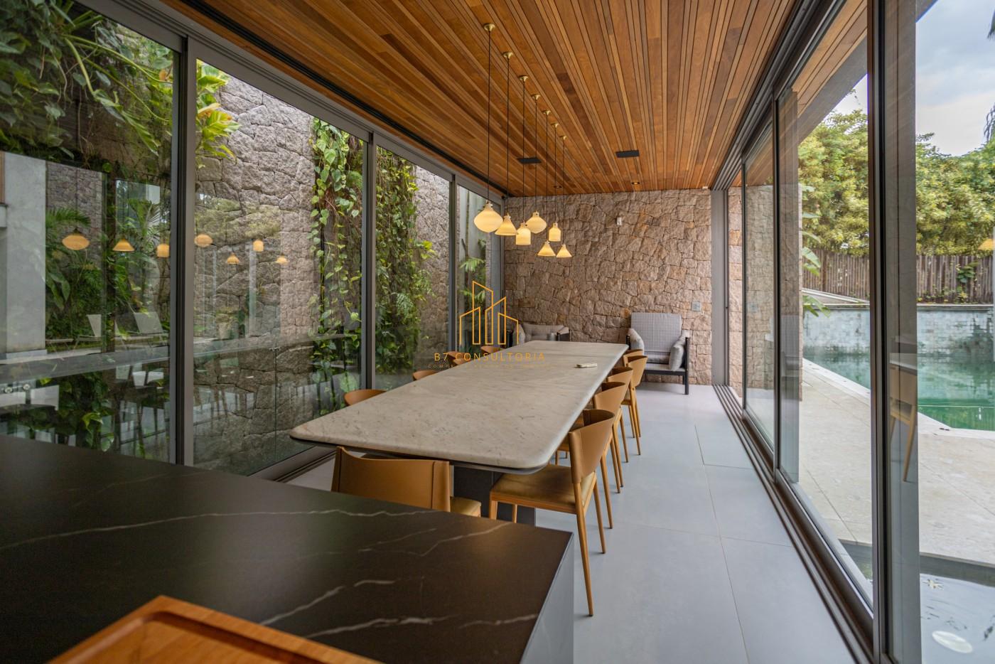 Casa de Condomínio à venda com 4 quartos, 750m² - Foto 26