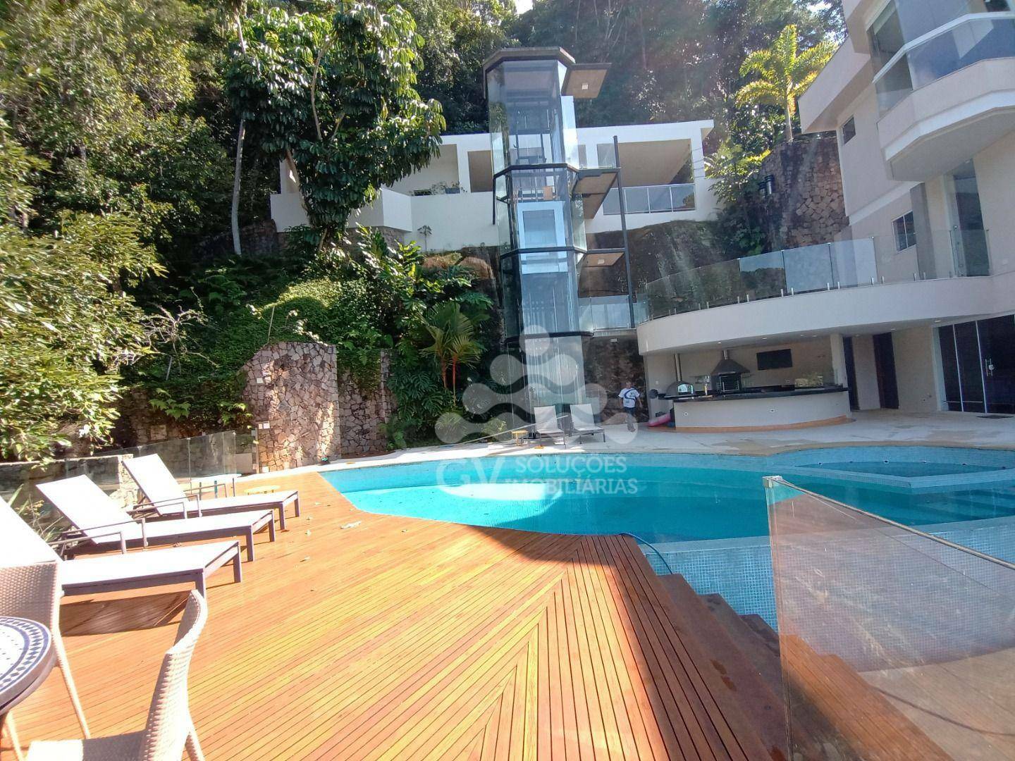 Casa de Condomínio à venda com 4 quartos, 1200m² - Foto 10