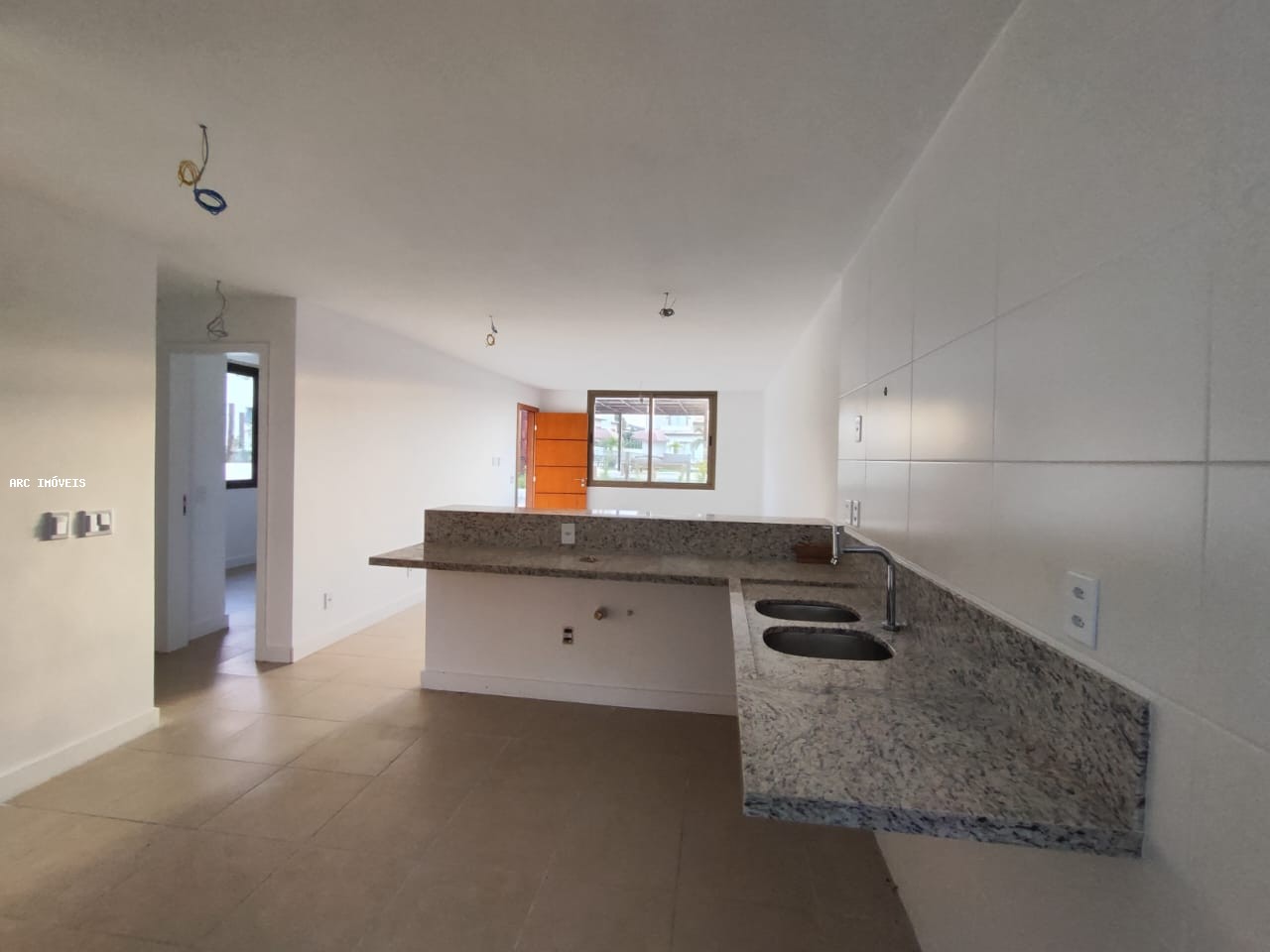Casa de Condomínio à venda com 4 quartos, 312m² - Foto 12