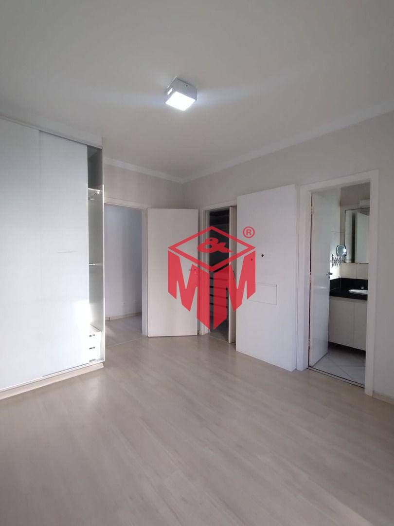 Sobrado à venda com 3 quartos, 226m² - Foto 44