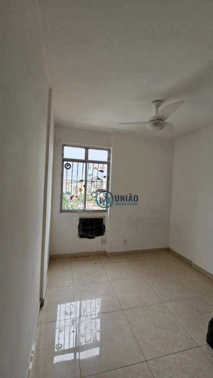 Apartamento à venda com 2 quartos, 72m² - Foto 6