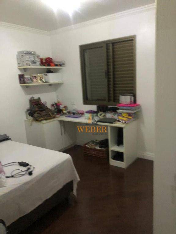 Apartamento à venda com 3 quartos, 117m² - Foto 19