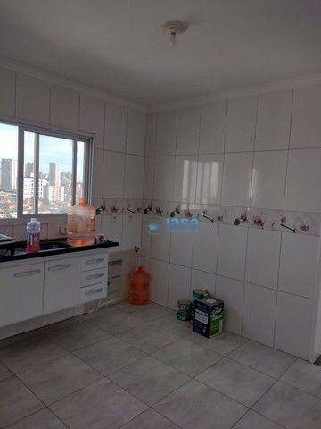 Apartamento à venda com 2 quartos, 60m² - Foto 1