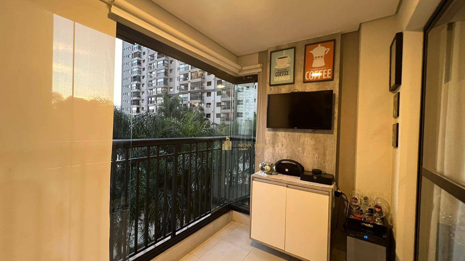 Apartamento à venda com 2 quartos, 61m² - Foto 1