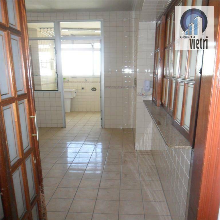 Apartamento à venda com 3 quartos, 110m² - Foto 23