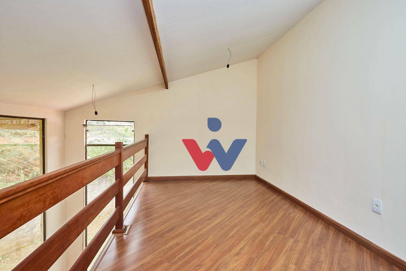 Casa à venda com 4 quartos, 275m² - Foto 15