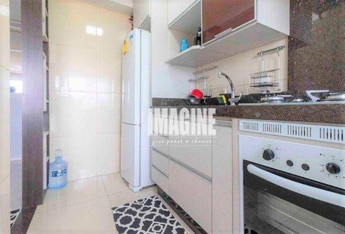 Apartamento à venda com 2 quartos, 45m² - Foto 5