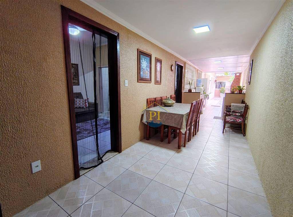 Casa à venda com 3 quartos, 175m² - Foto 3