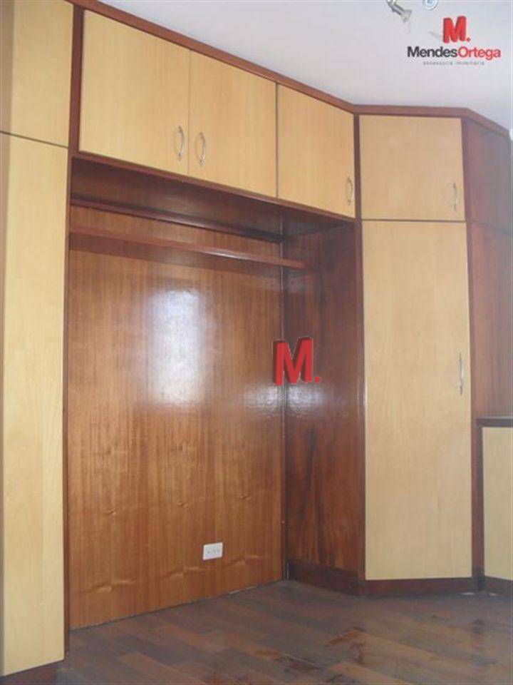 Apartamento à venda e aluguel com 4 quartos, 220m² - Foto 8