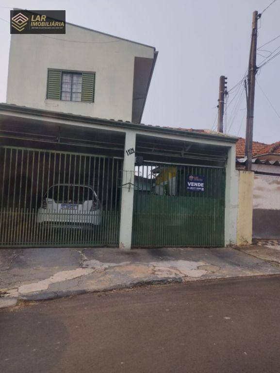 Sobrado à venda com 3 quartos, 200m² - Foto 1