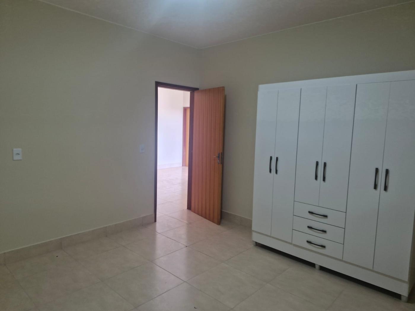 Casa à venda com 2 quartos, 80m² - Foto 13