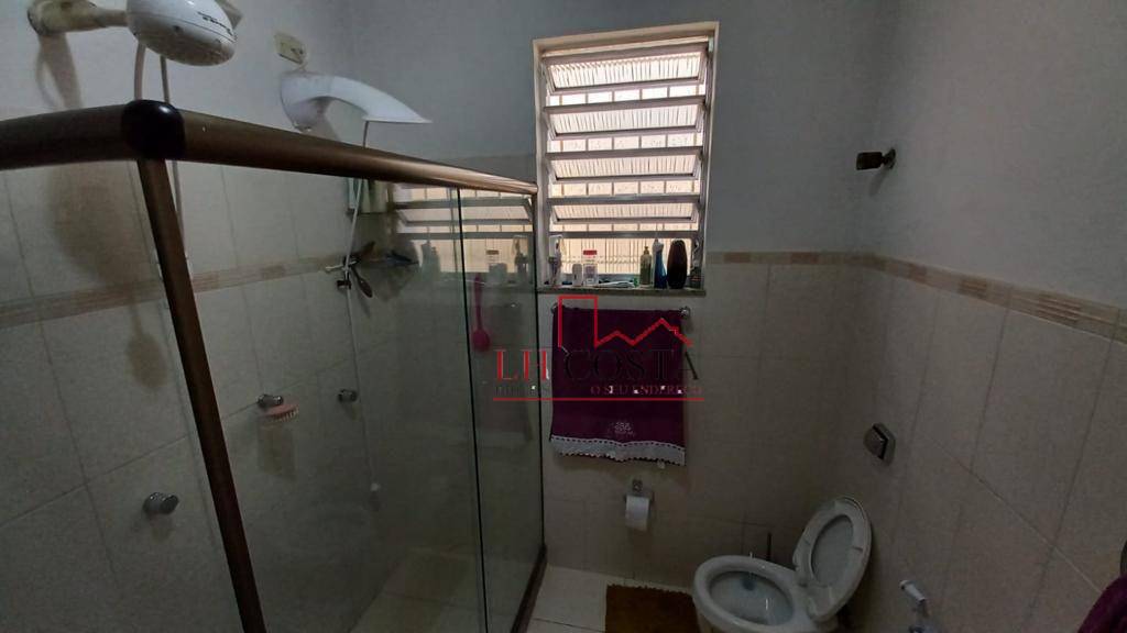 Casa à venda com 3 quartos, 183m² - Foto 13