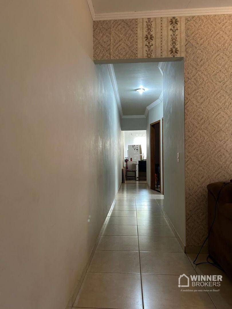 Casa à venda com 3 quartos, 100m² - Foto 3