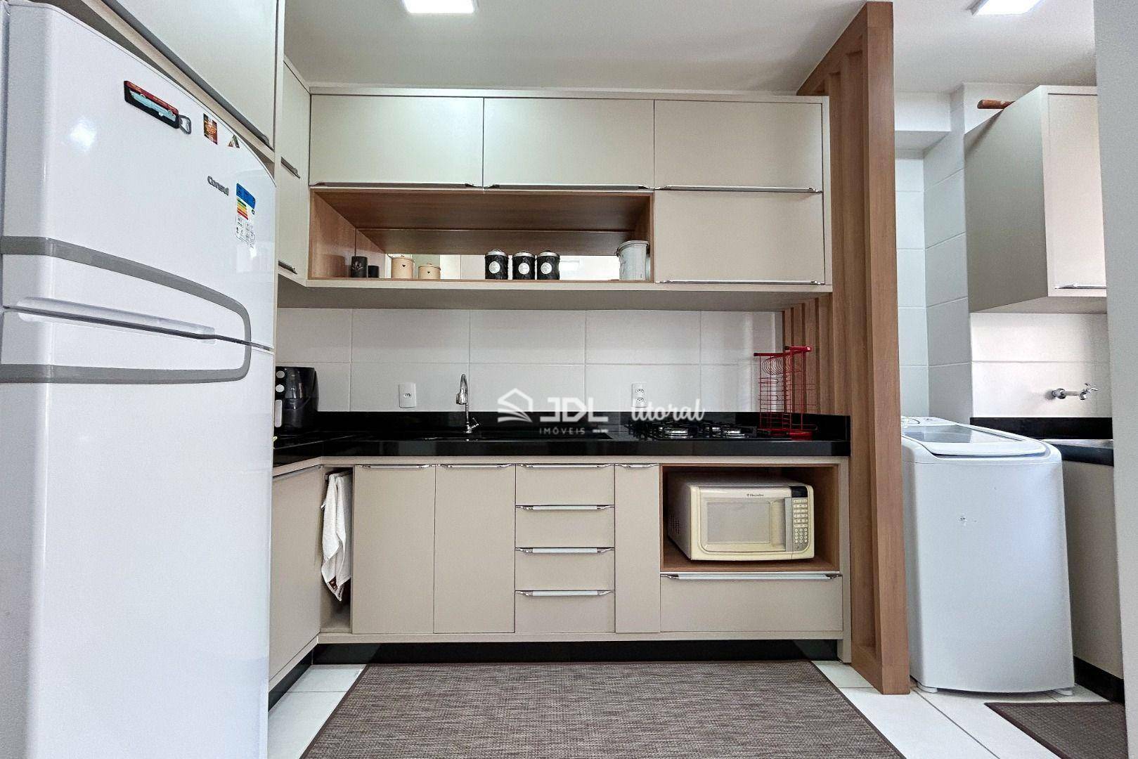 Apartamento à venda com 2 quartos, 77m² - Foto 13