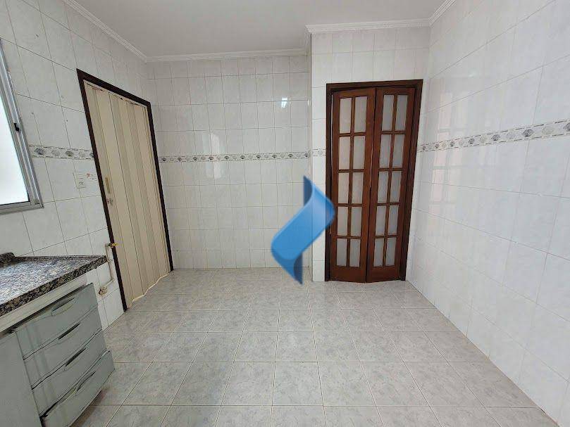 Apartamento para alugar com 2 quartos, 80m² - Foto 18