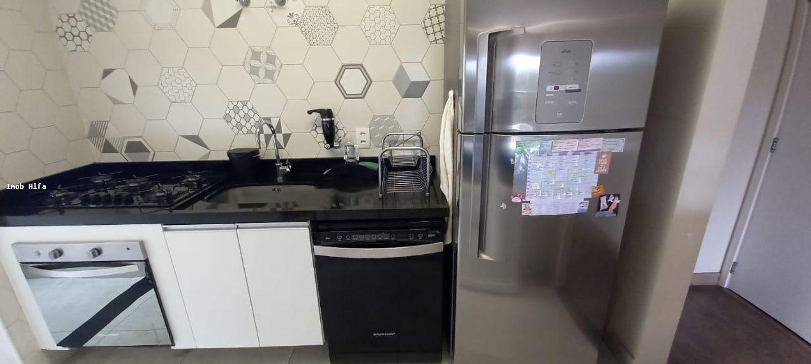 Apartamento à venda com 3 quartos, 87m² - Foto 9