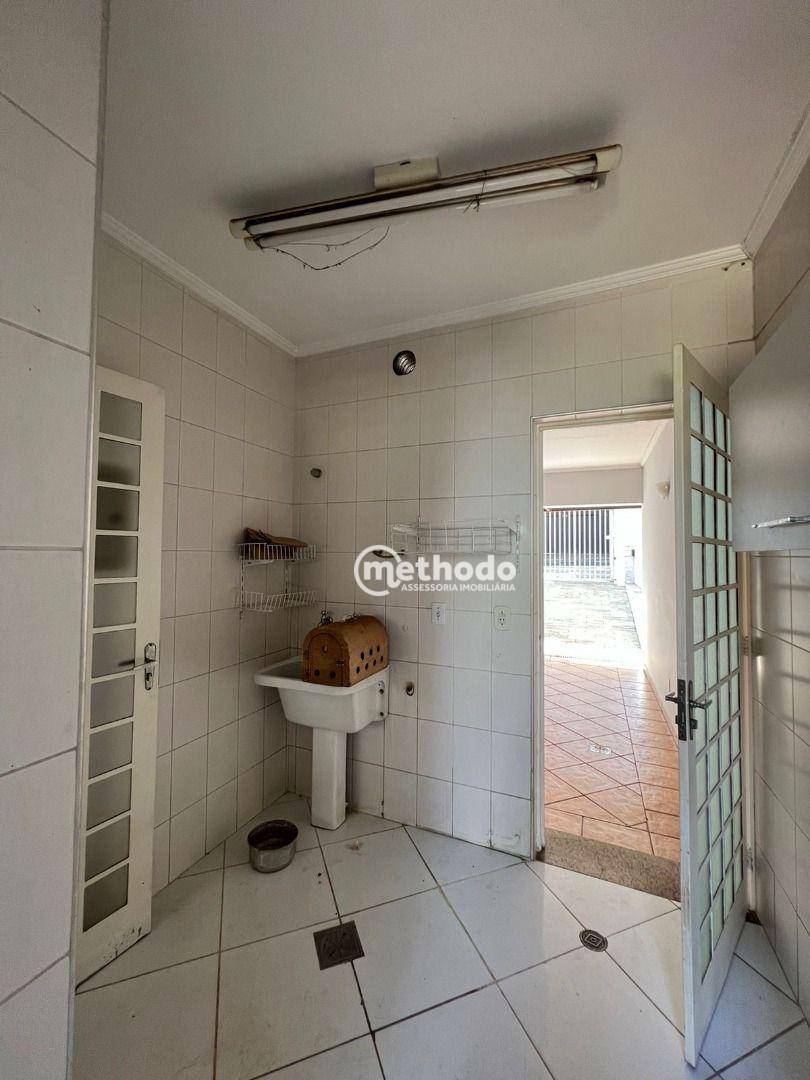 Casa à venda com 3 quartos, 420m² - Foto 27