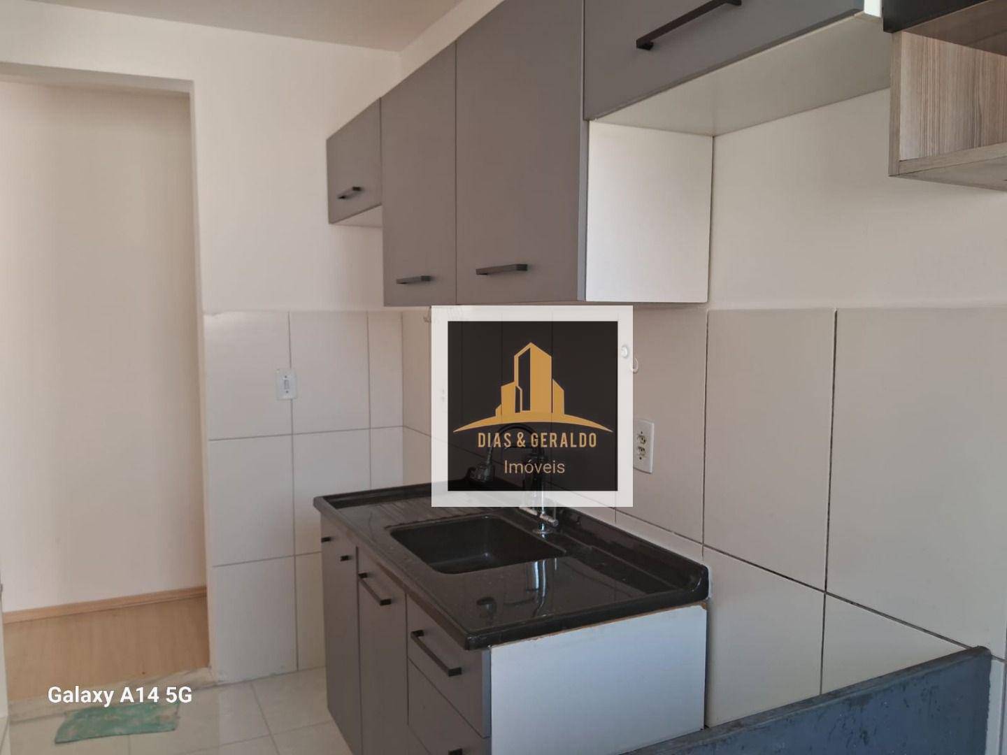 Apartamento para alugar com 2 quartos, 45m² - Foto 7