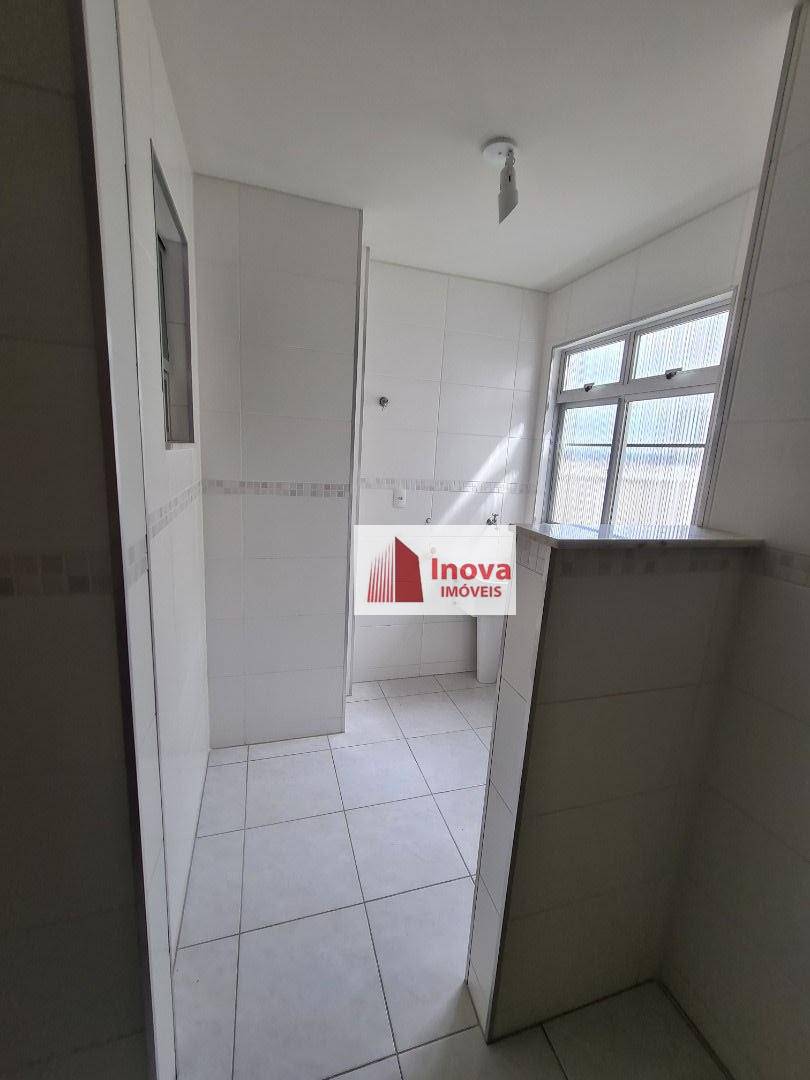 Apartamento à venda com 2 quartos, 70m² - Foto 10