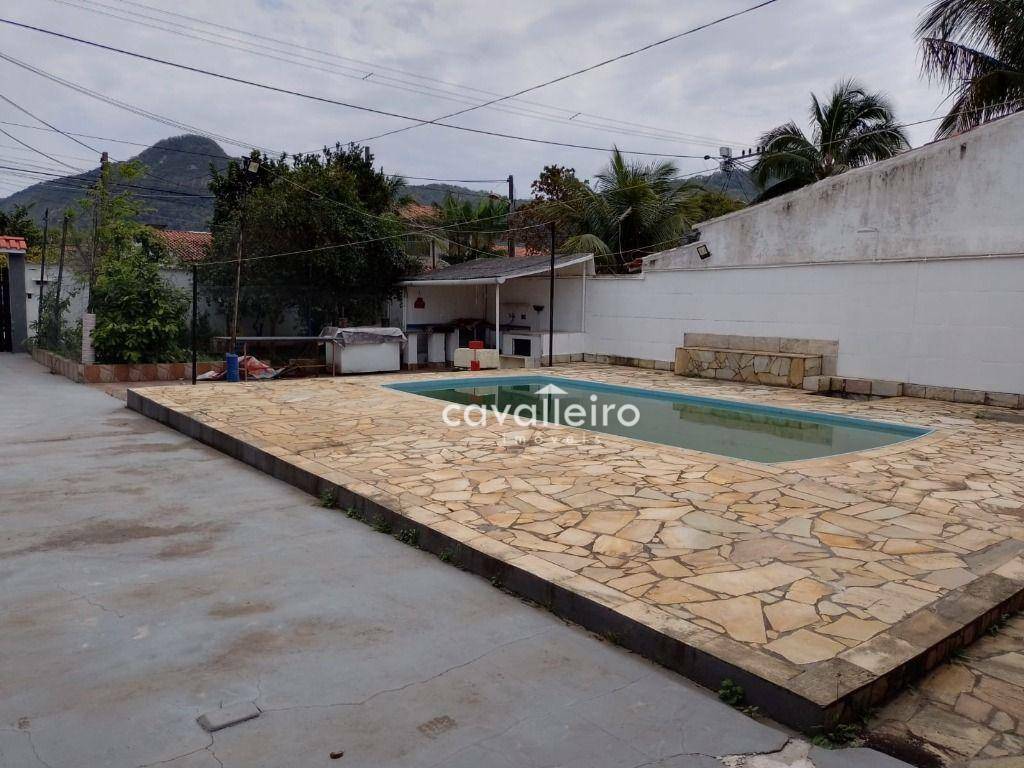 Casa à venda com 3 quartos, 237m² - Foto 27