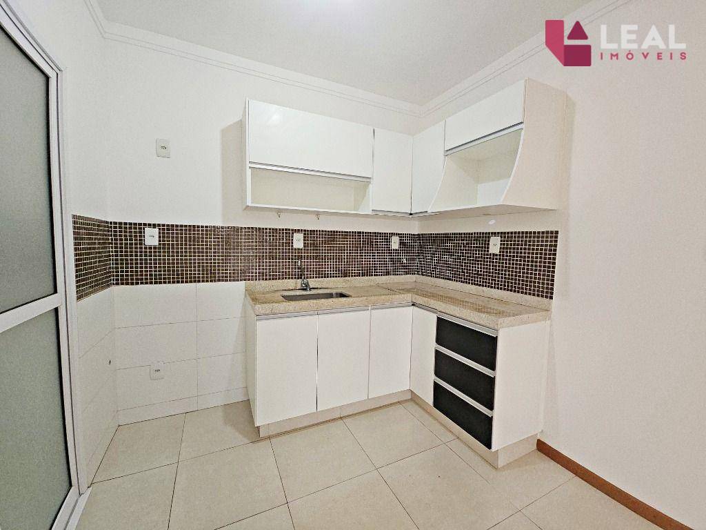 Apartamento, 2 quartos, 70 m² - Foto 4