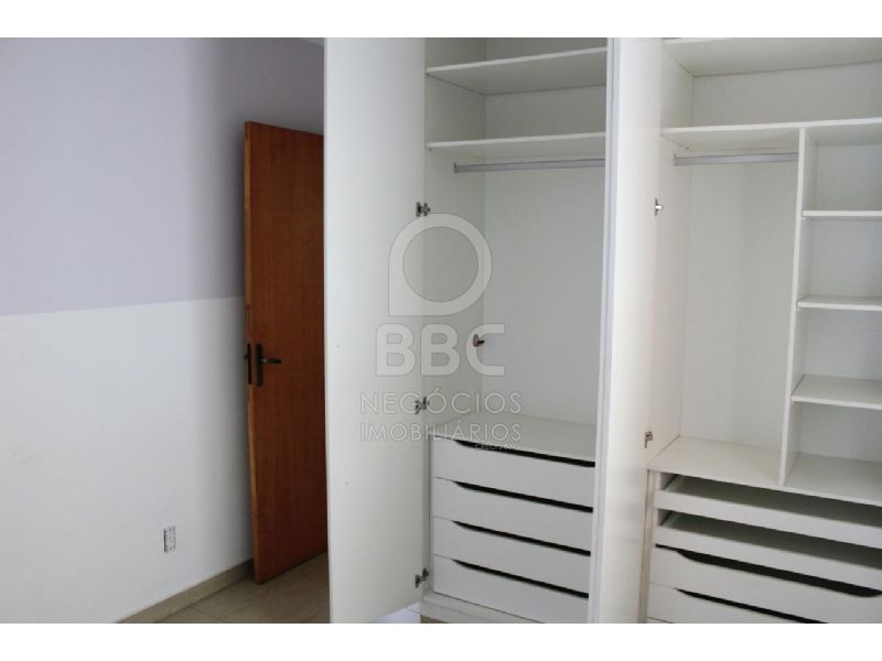 Apartamento à venda com 2 quartos, 67m² - Foto 7