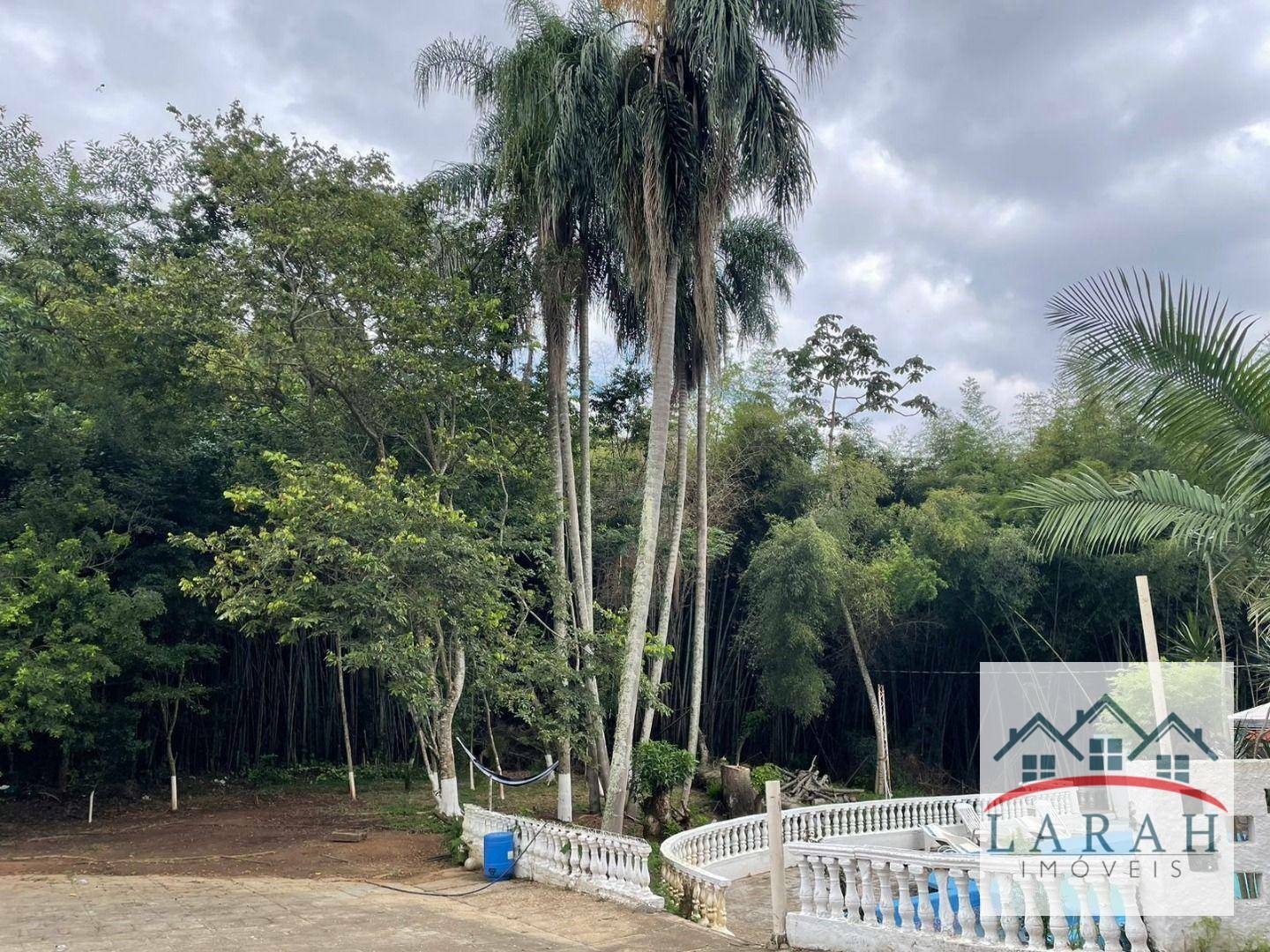 Chácara à venda com 5 quartos, 315m² - Foto 8