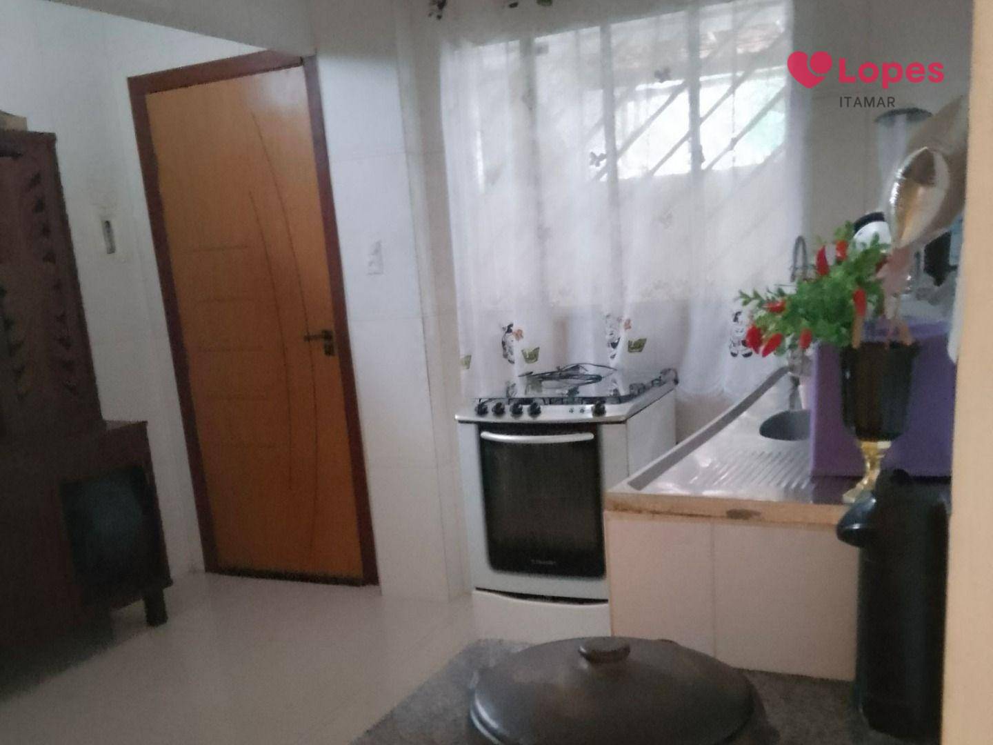 Casa à venda com 3 quartos, 165m² - Foto 9