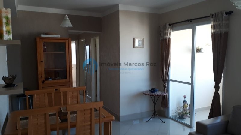 Apartamento à venda com 3 quartos, 72m² - Foto 1