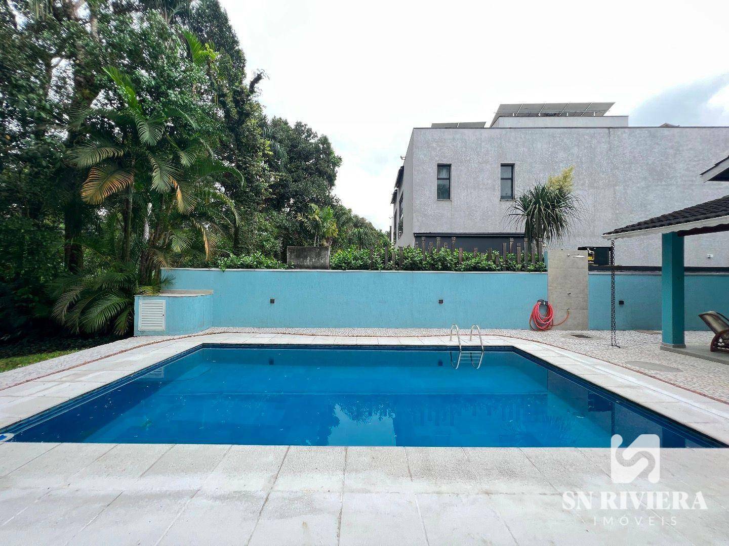 Casa para alugar com 5 quartos, 290m² - Foto 25