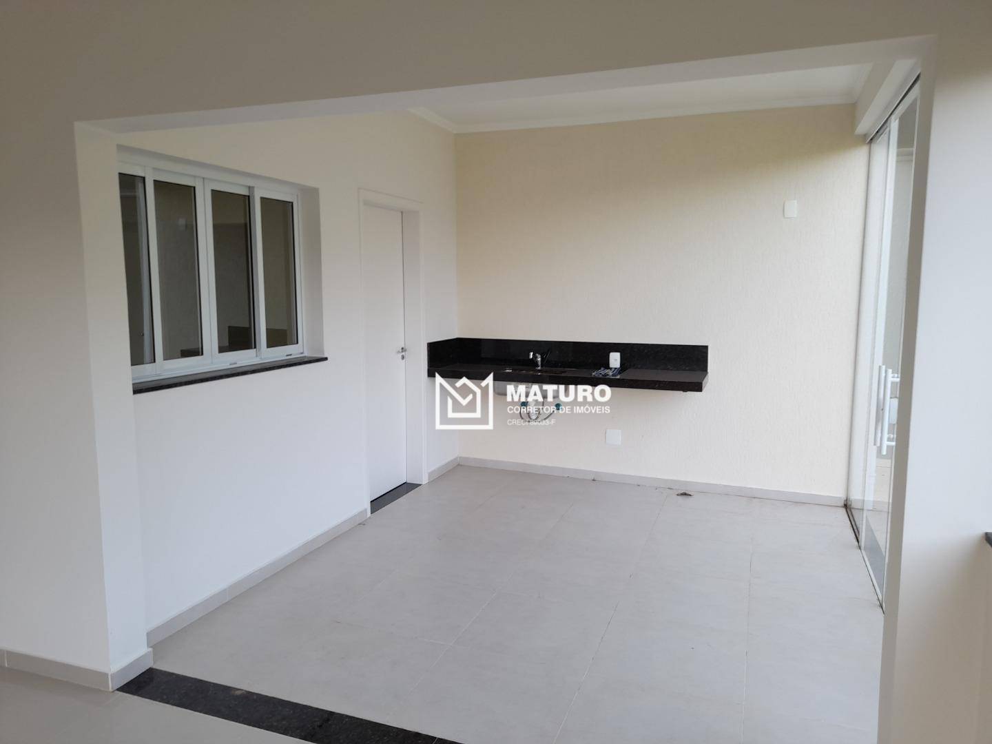 Casa à venda com 3 quartos, 180m² - Foto 9