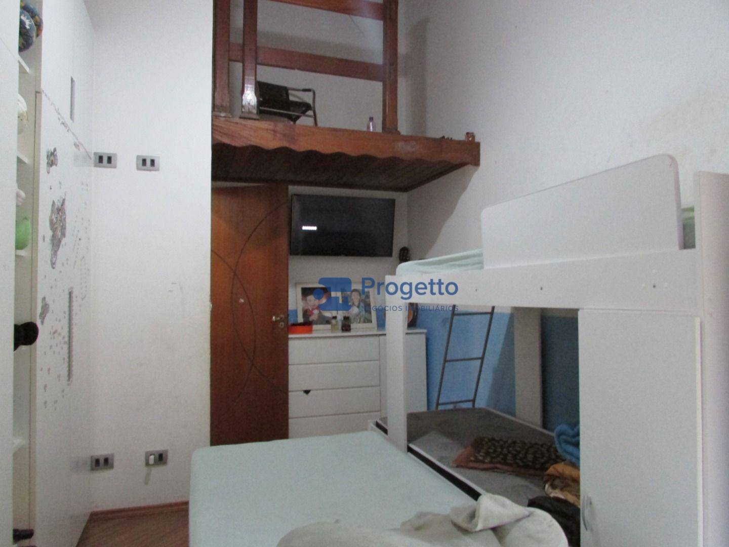 Casa de Condomínio à venda com 4 quartos, 360m² - Foto 24