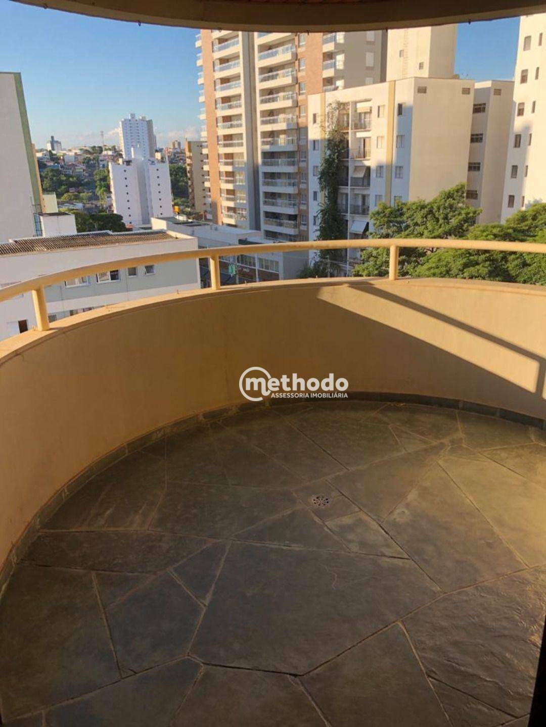 Apartamento à venda com 3 quartos, 160m² - Foto 5