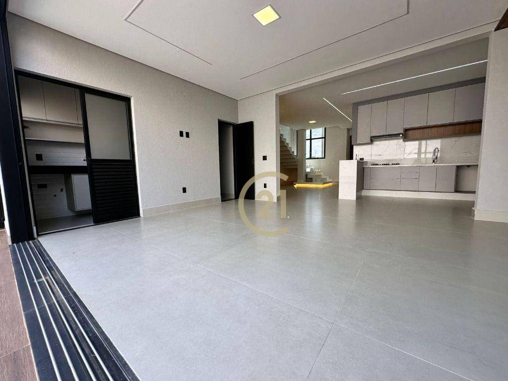 Casa de Condomínio à venda com 3 quartos, 201m² - Foto 18