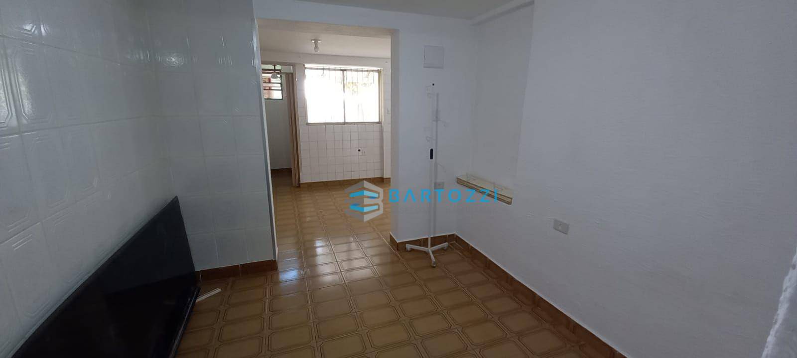 Casa à venda com 2 quartos, 87m² - Foto 18