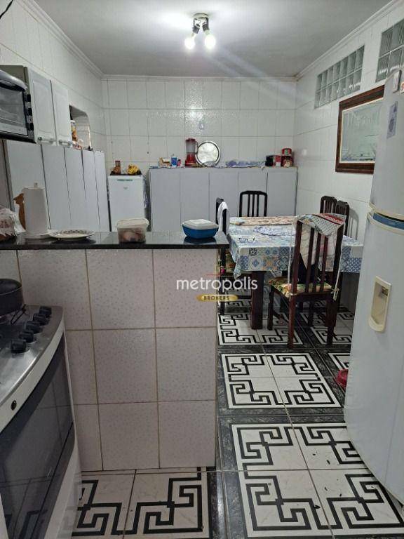 Sobrado à venda com 4 quartos, 188m² - Foto 2