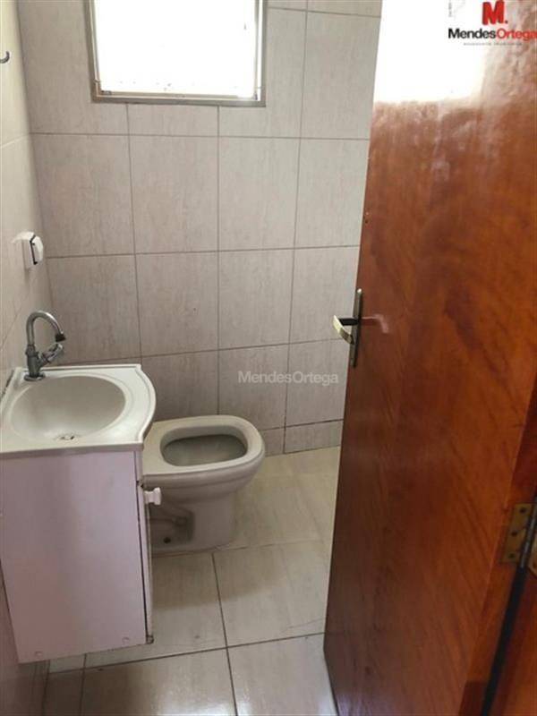 Casa para alugar com 1 quarto, 50m² - Foto 9