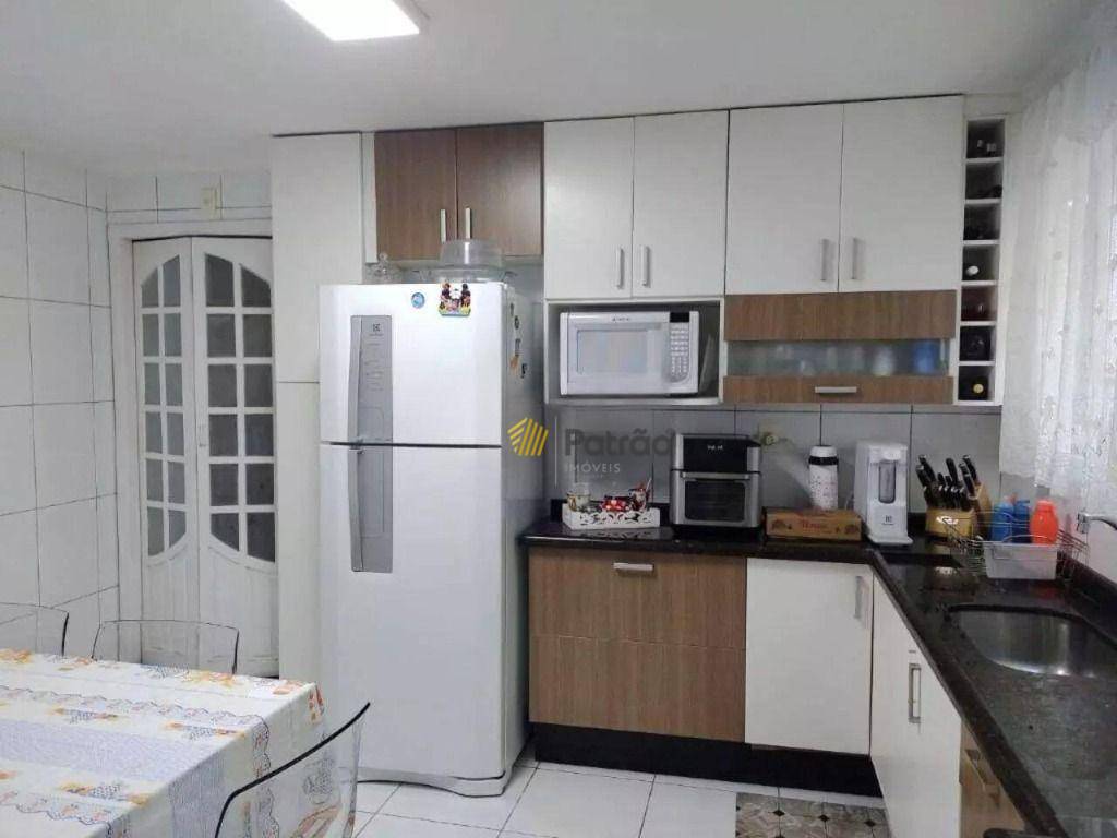 Sobrado à venda com 3 quartos, 187m² - Foto 25