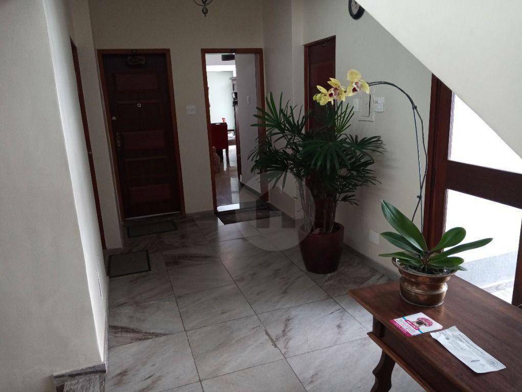 Apartamento à venda com 3 quartos, 150m² - Foto 5