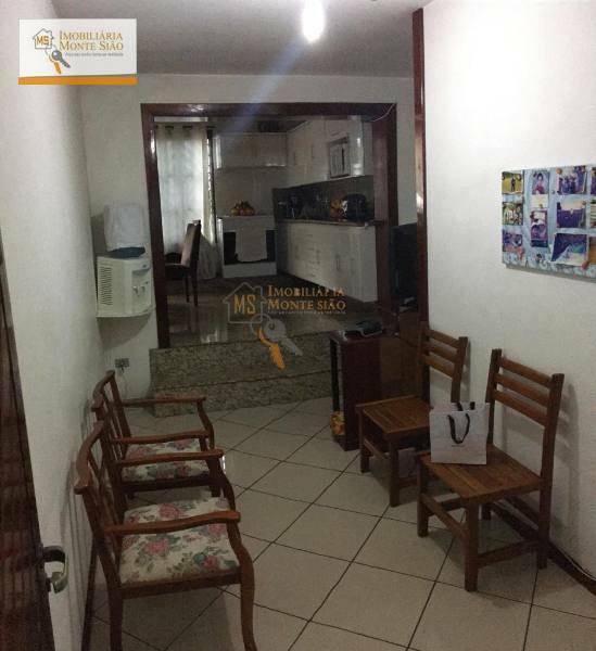 Sobrado à venda com 5 quartos, 200m² - Foto 9