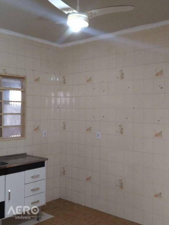 Casa à venda com 3 quartos, 156m² - Foto 16